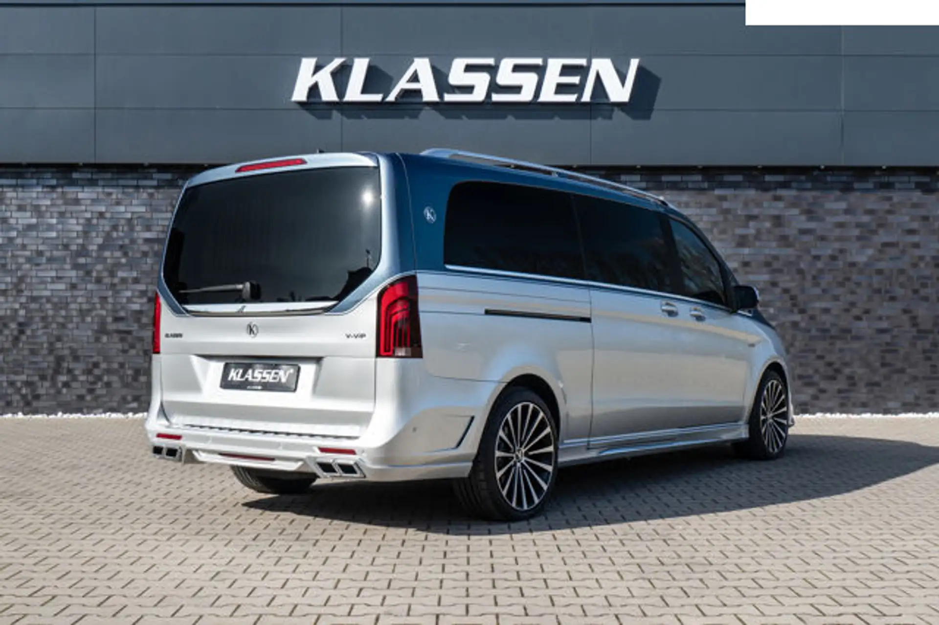 벤츠 V-Class V 300 2026 실버 사진 6