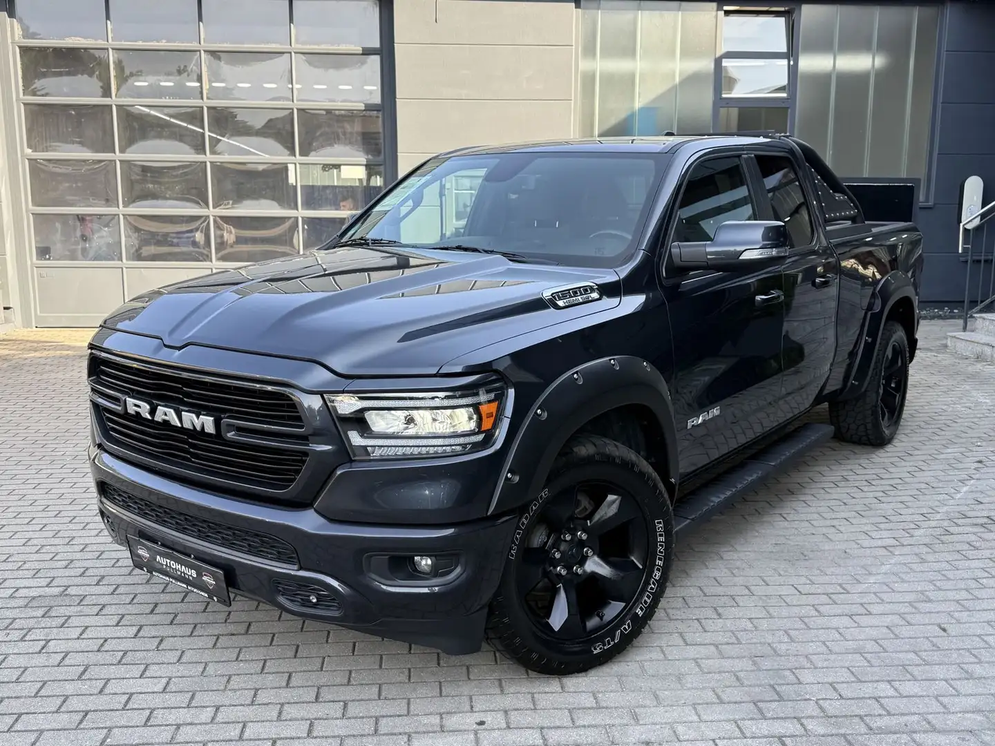 Dodge RAM BIGHORN +RÜCKFAHRKAMERA+LICHTSENSOR+ Siyah - 1