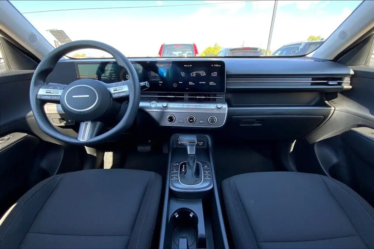 Hyundai KONA снимка Hyundai KONA