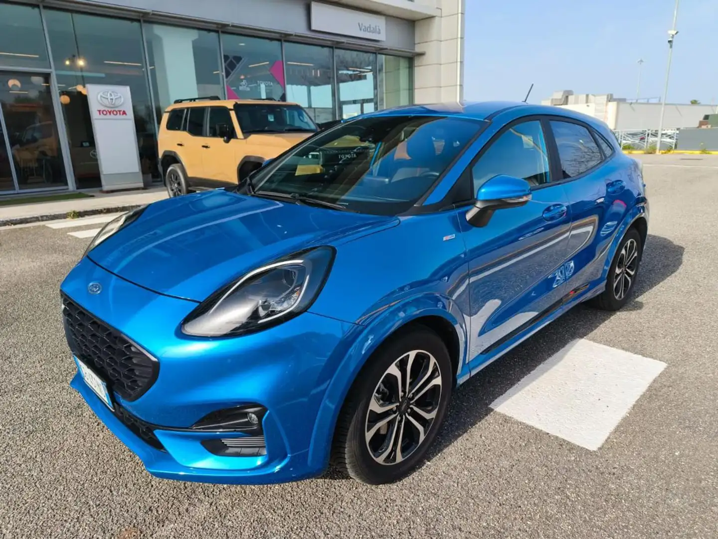 Ford Puma 1.0 EcoBoost Hybrid 125 CV S&S ST-Line Blu/Azzurro - 1