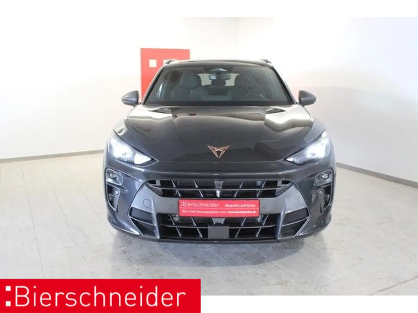 CUPRA Terramar 1.5 e-Hybrid 20 HUD 360KEYLESS Grau - 2