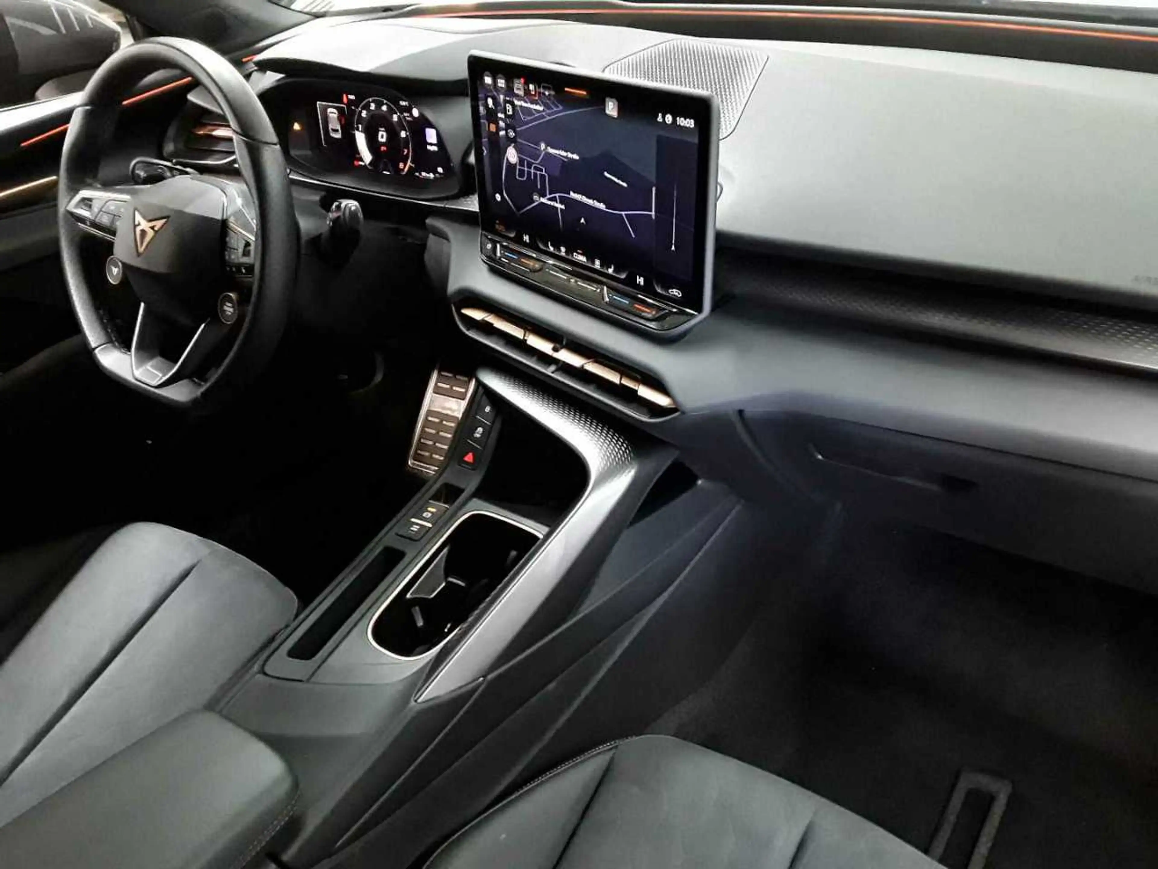CUPRA Terramar Terramar 1.5 eTSI DSG NAV HuD Memory ACC — photo 9
