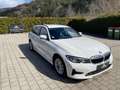 BMW 318 318d Touring Aut,LED,Kamera,Navigation Weiß - thumbnail 1