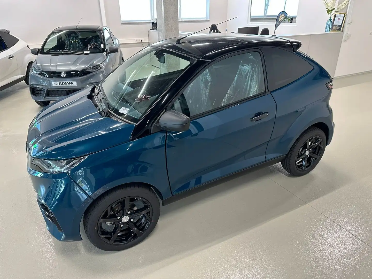 Aixam AMBITION COUPÉ SPORT petrolmetallic Grün - 1