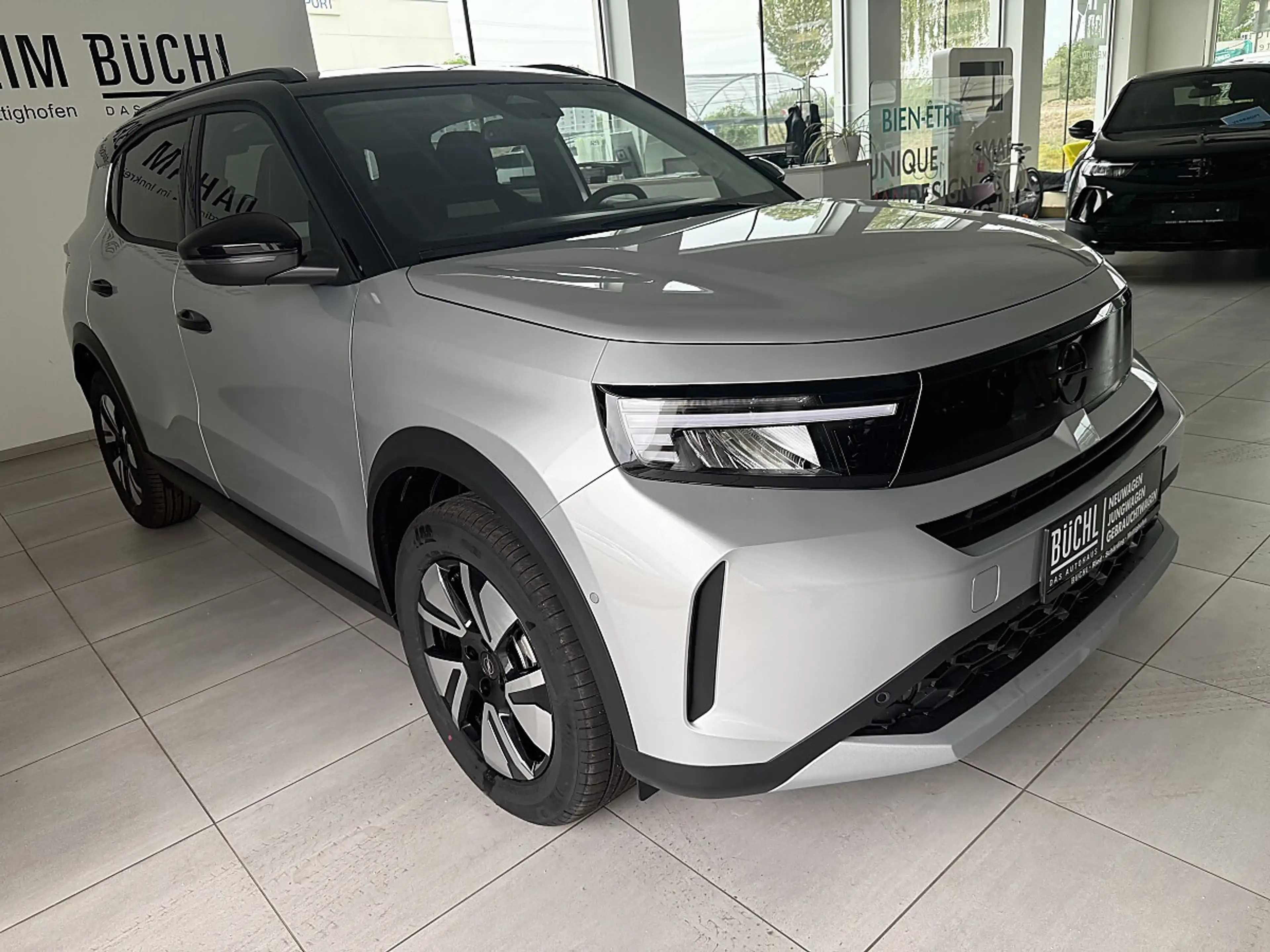 Opel Frontera 1.2 DI MHEV Ultimate Aut. — photo 3