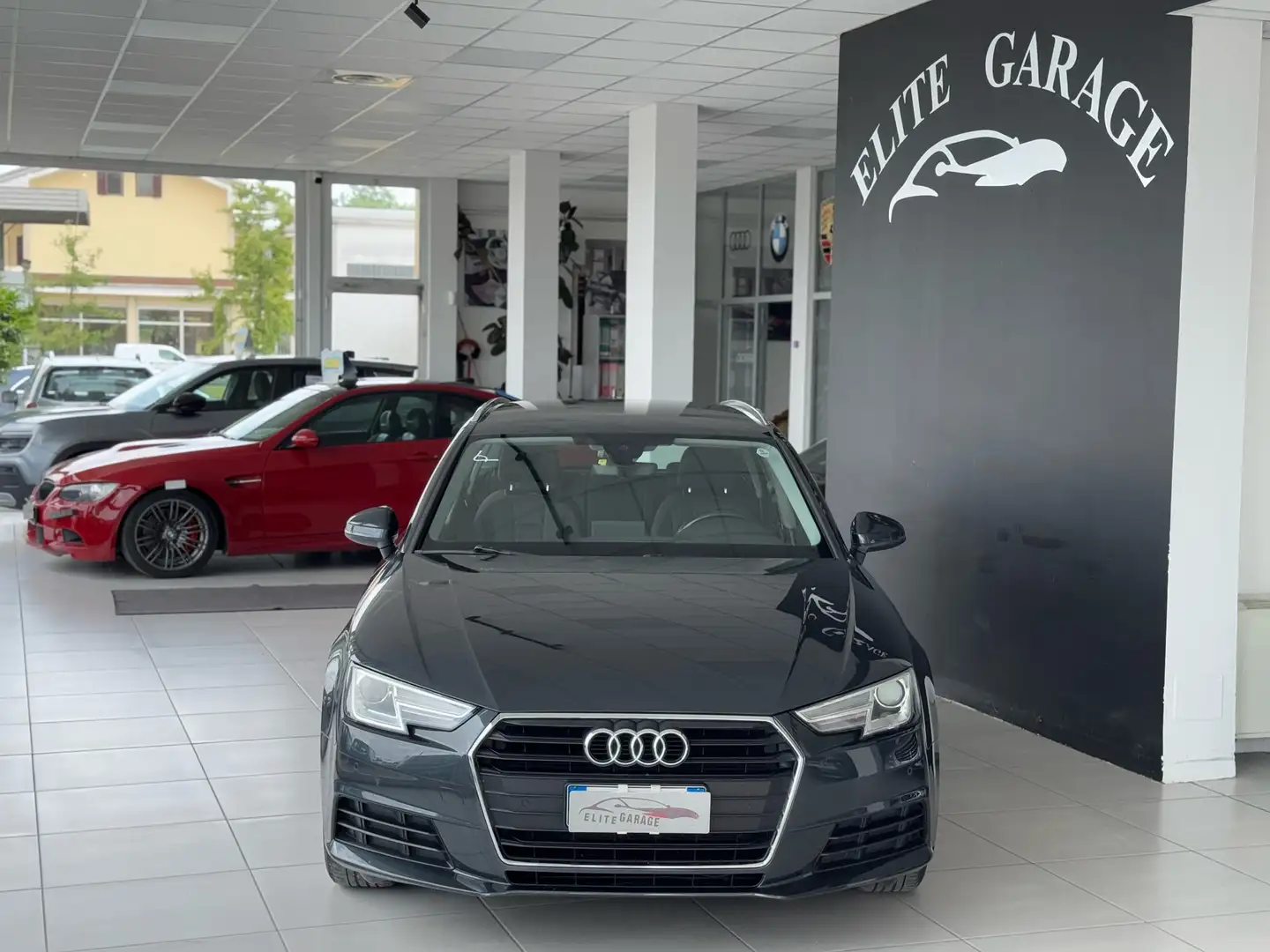 Audi A4 2.0 tdi 122cv s-tronic EURO6 Grau - 2