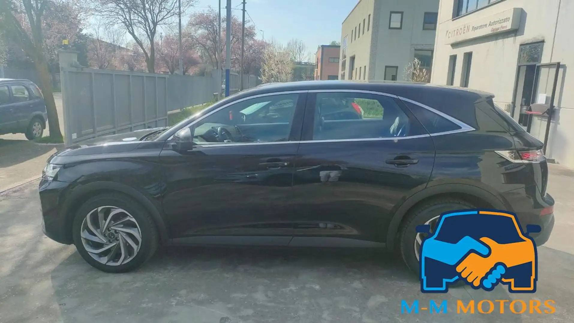DS Automobiles DS 7 Crossback BlueHDi 130 aut. Rivoli Grand Chic Nero - 2