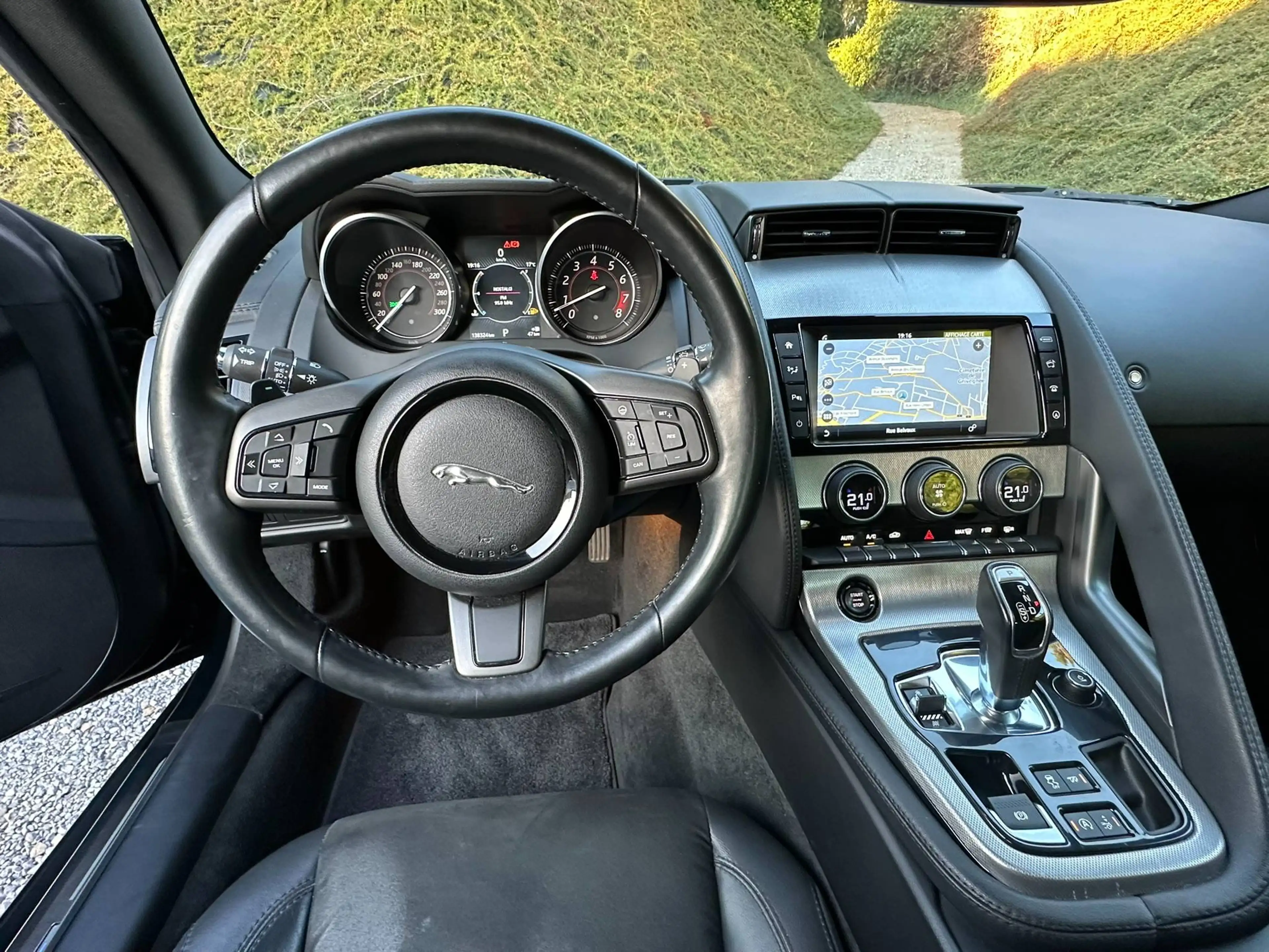 Jaguar F-Type 3.0 V6 /Carnet Jaguar /Très bon état /1er propriétaire /Belge /Moteur neuf!! — photo 10