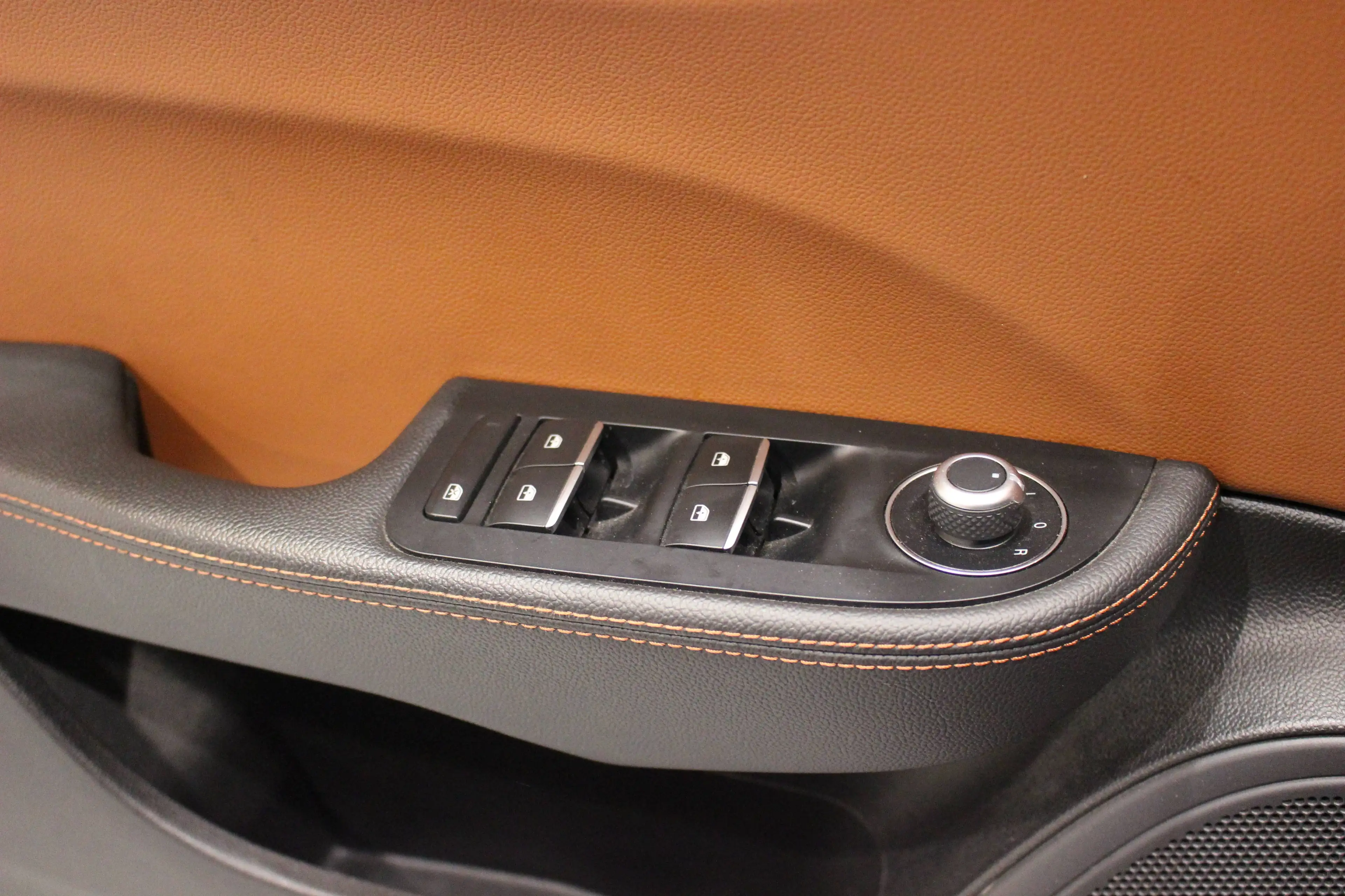 Alfa Romeo Giulia Giulia 2.2 JTDm Super — photo 15