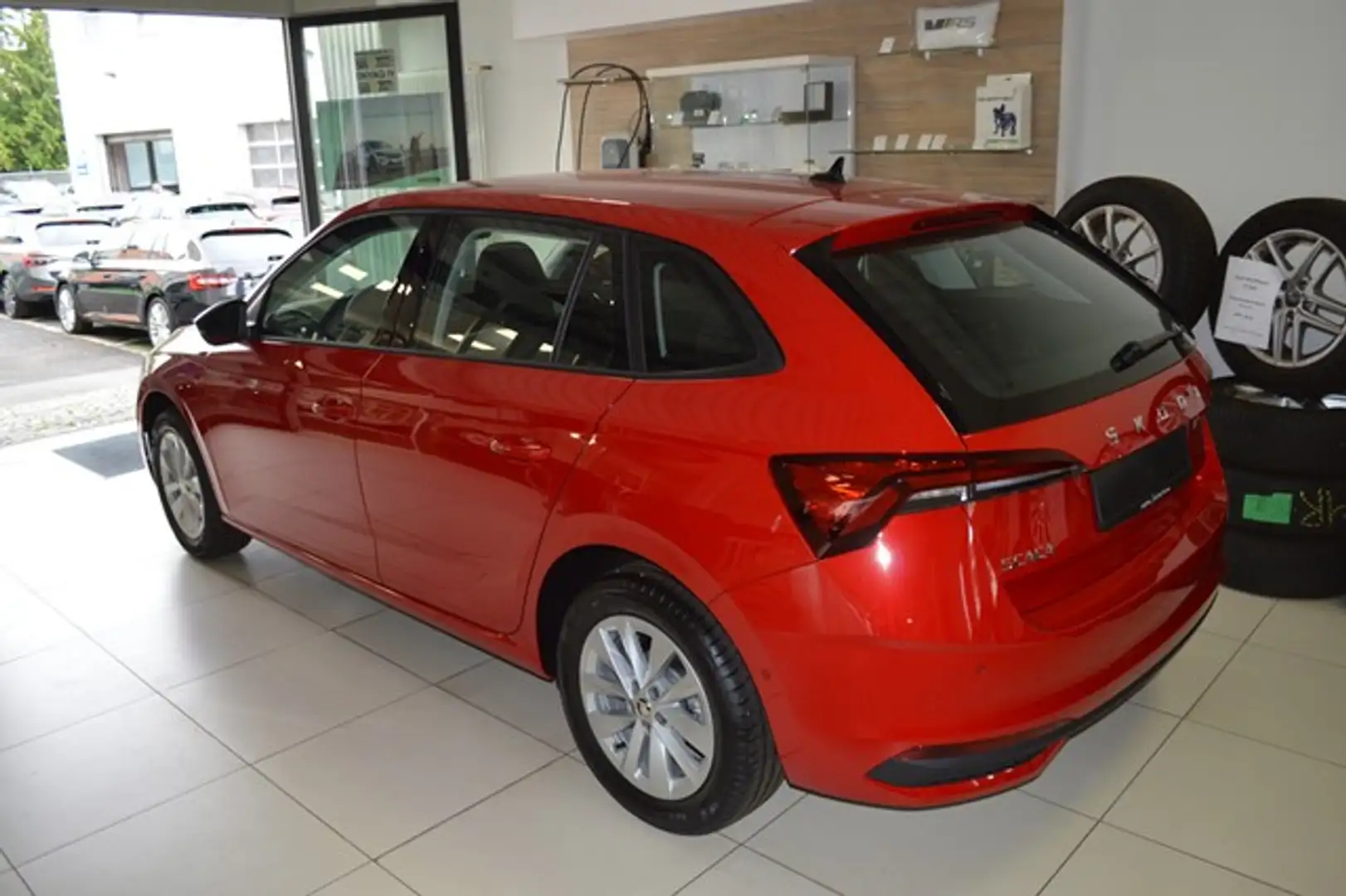 Skoda Scala Selection 1.0 TSI DSG FACELIFT Navi ACC Rückfah... Rot - 2