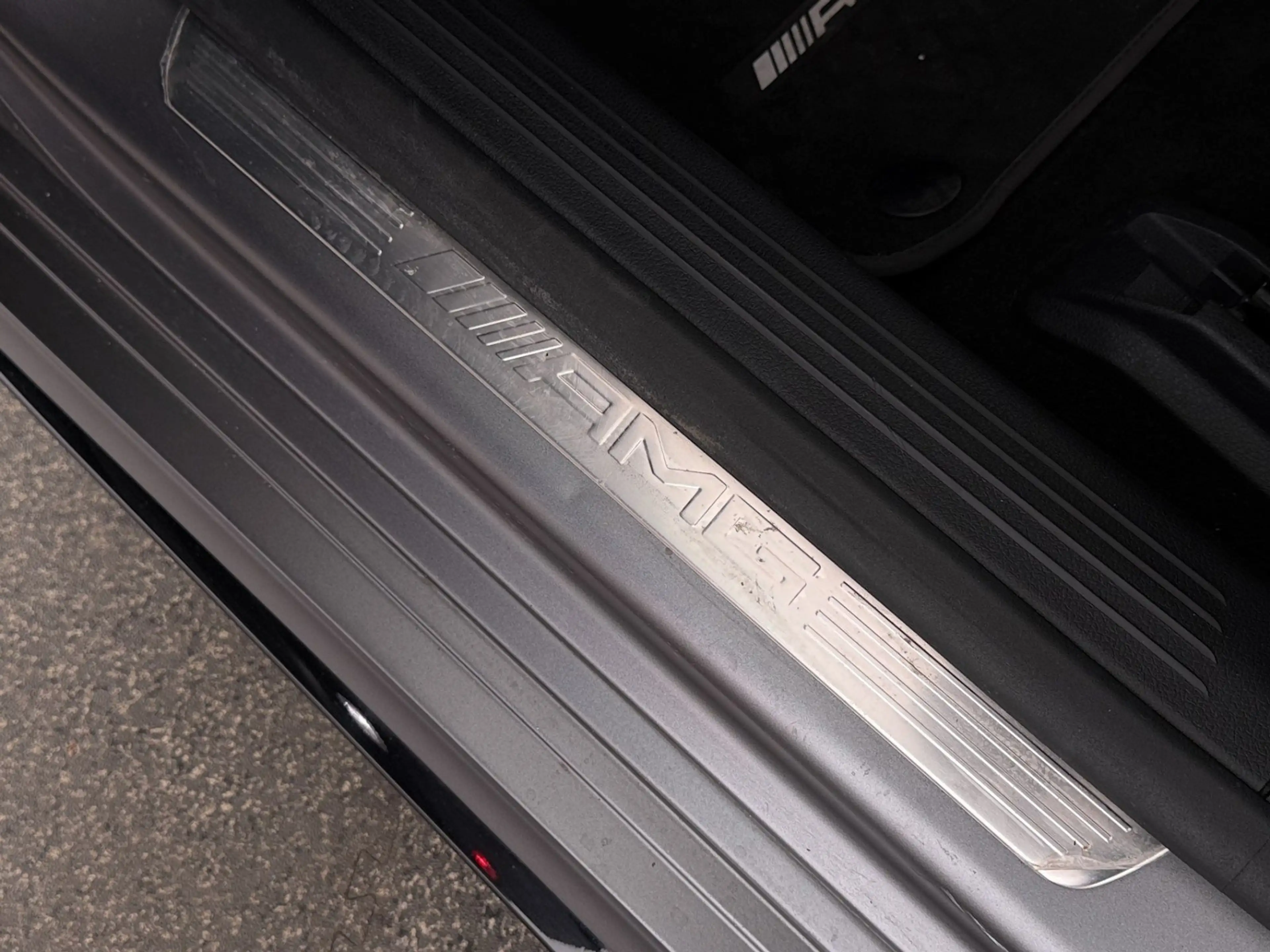 Mercedes-Benz CLA 35 AMG 4Matic Aut LED LEDER NAVI R-CAM ASSIST — photo 25