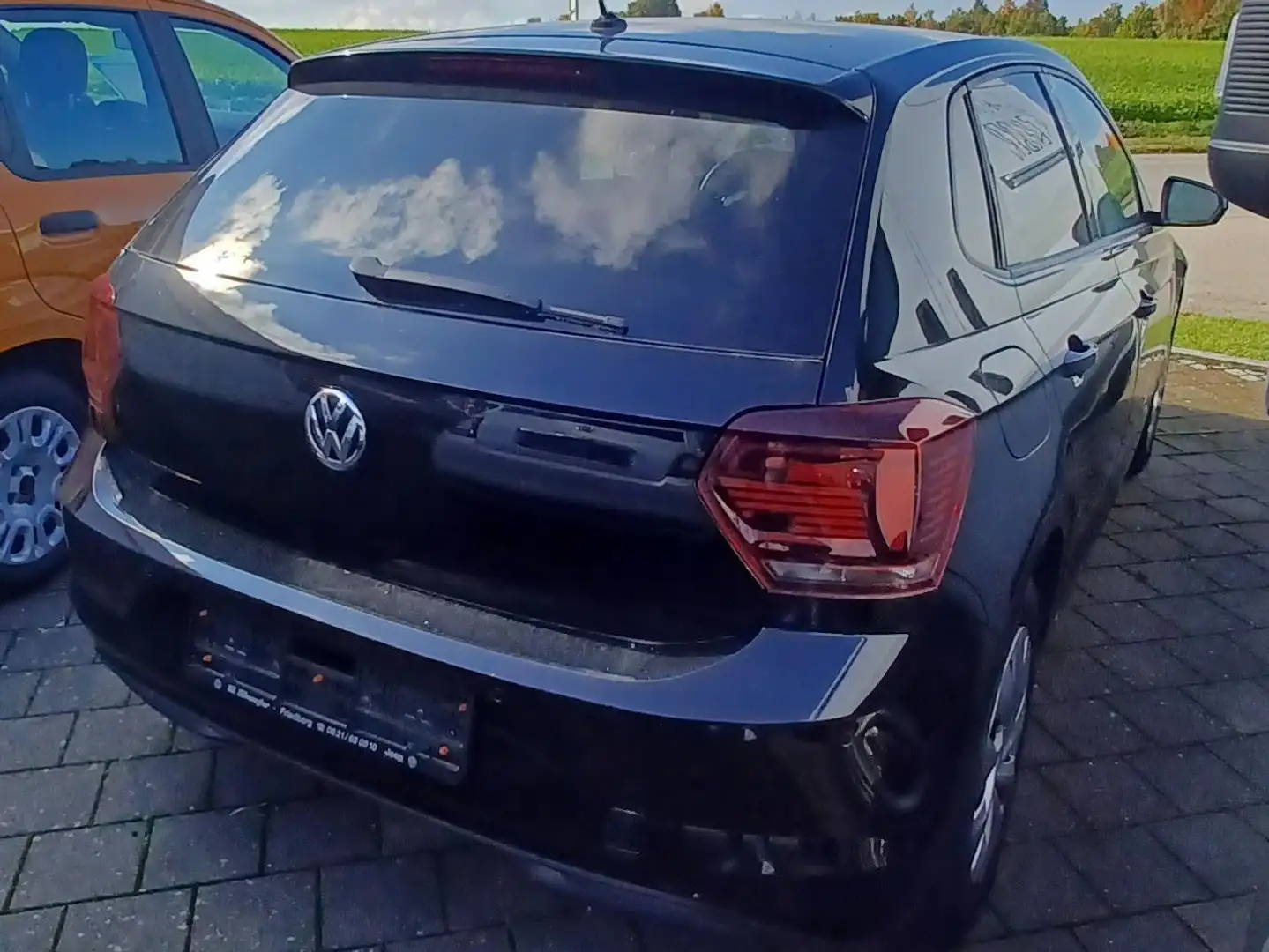 Volkswagen Polo 1.0 Comfortline Schwarz - 2