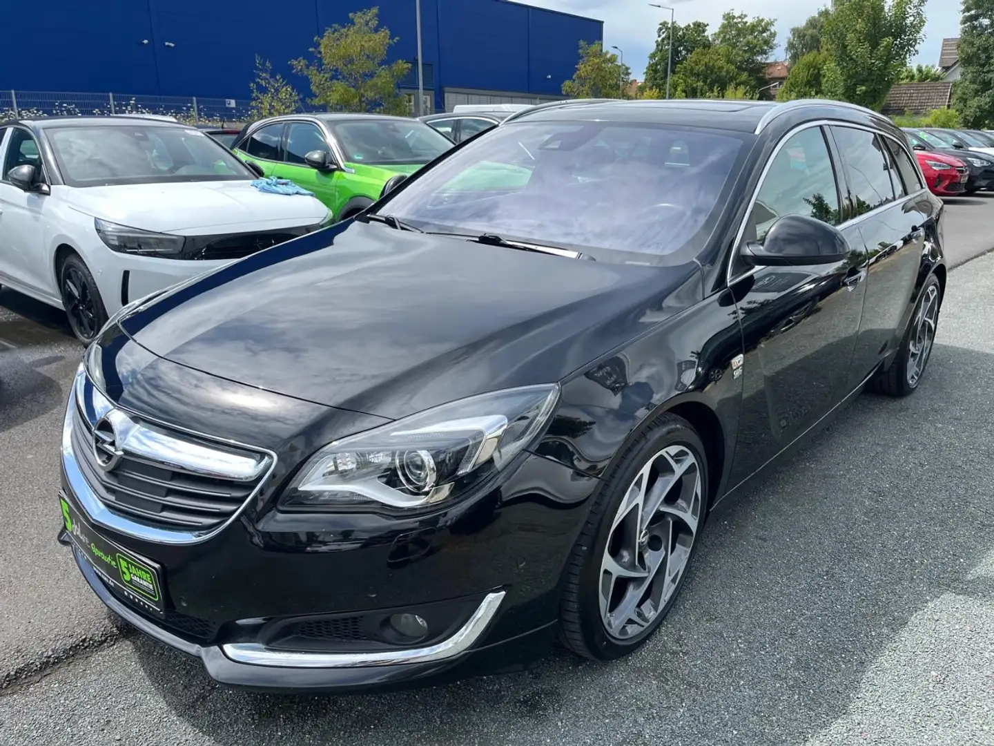 Opel Insignia Sports Tourer 2.0 CDTI OPC-Line inkl. BigDeal Black - 2