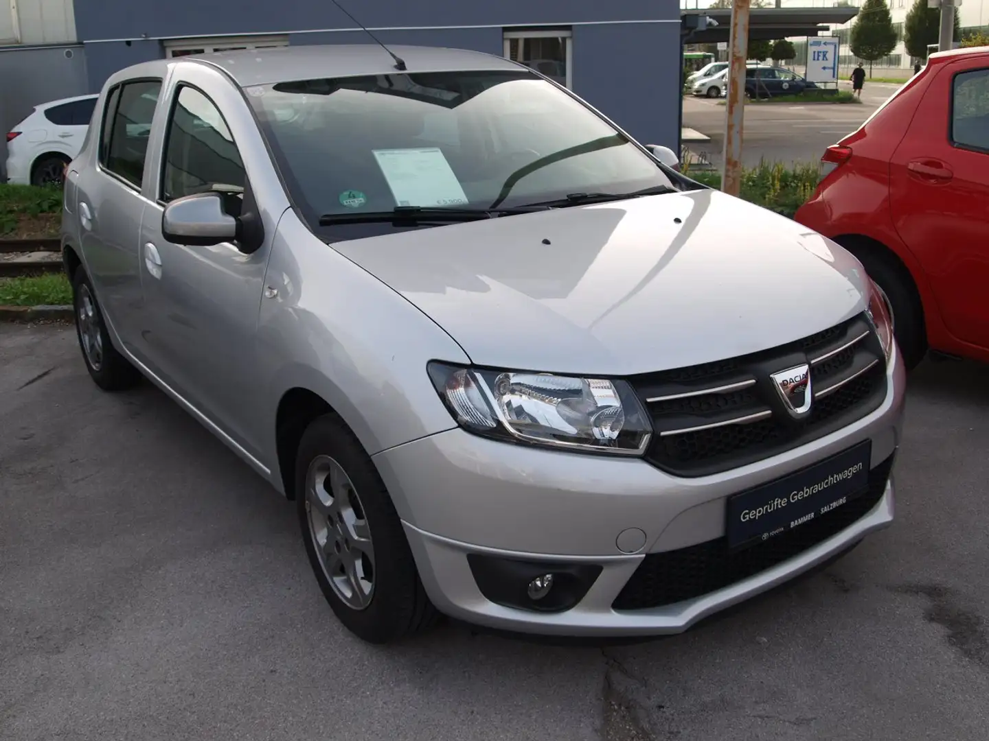 Toyota Corolla Corolla Kombi 1,2 Turbo Active Active Silber - 1