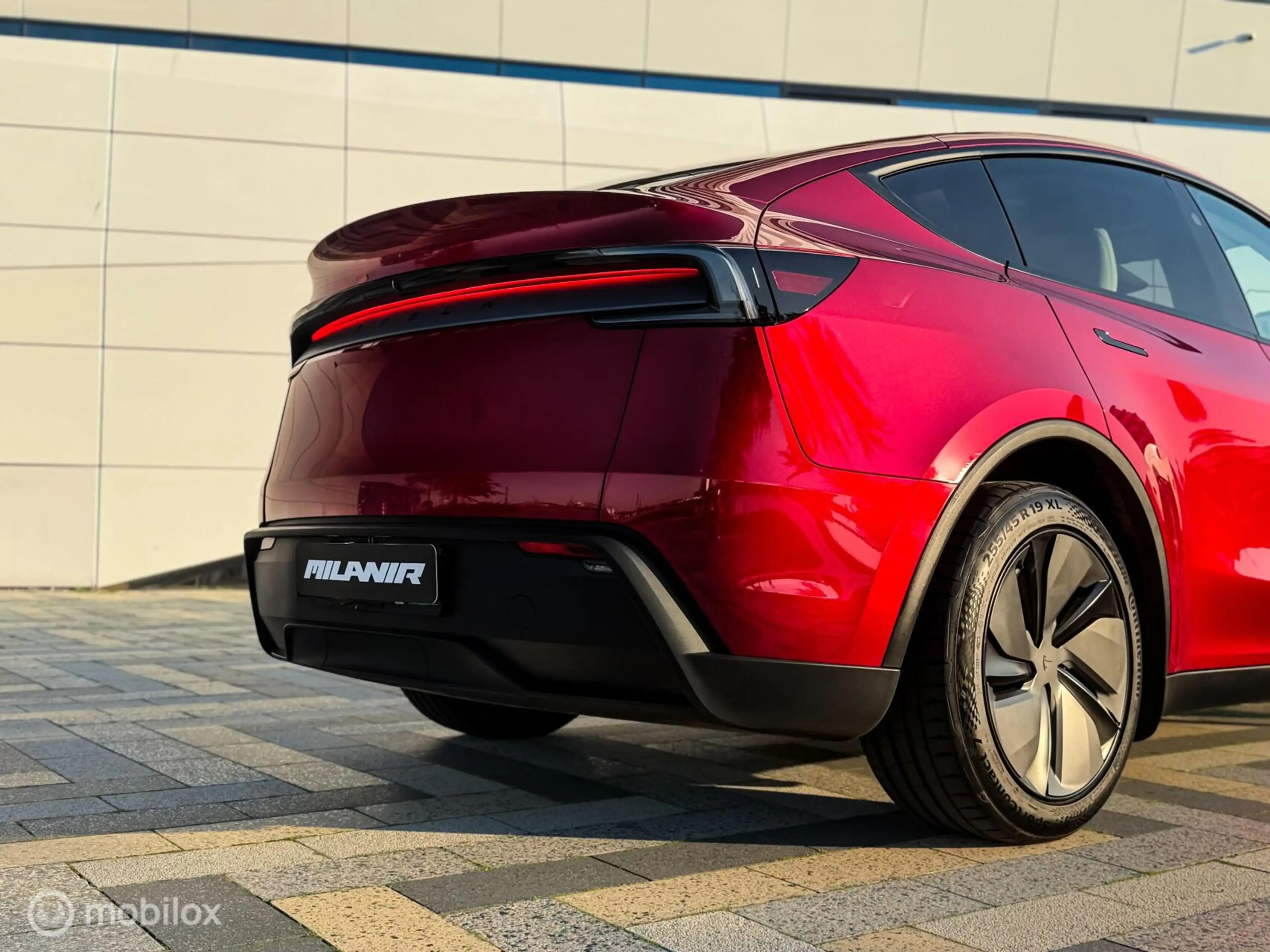 Tesla Model Y RWD 58 kWh BTW | Hardware 4 — photo 8
