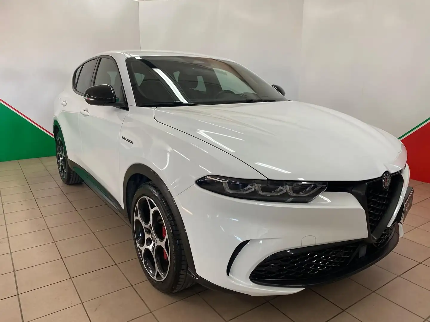 Alfa Romeo Tonale 1.5 160 CV MHEV TCT7 Veloce Bianco - 2