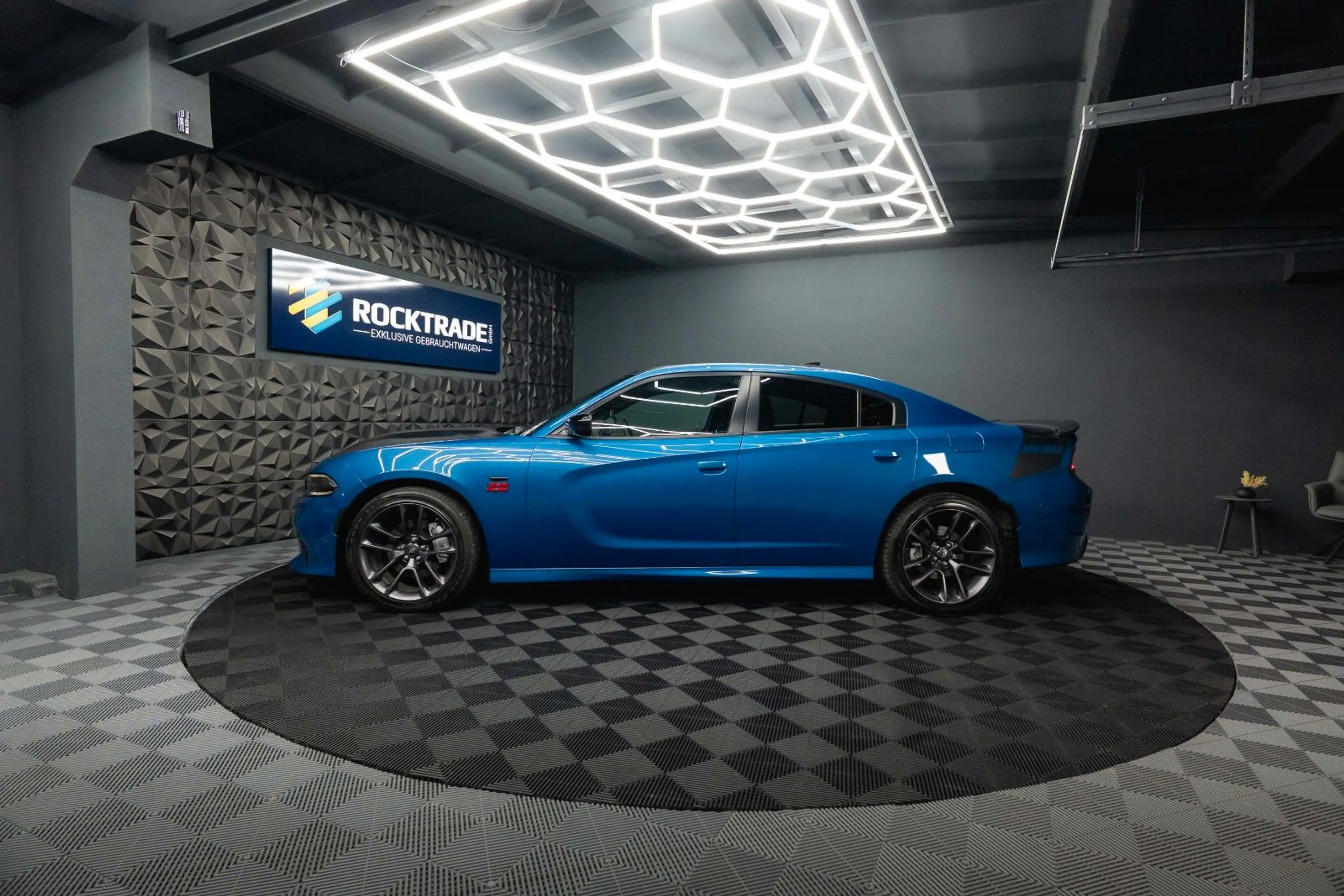 Dodge Charger 5.7 V8 HEMI R/T DAYTONA Performance — photo 15
