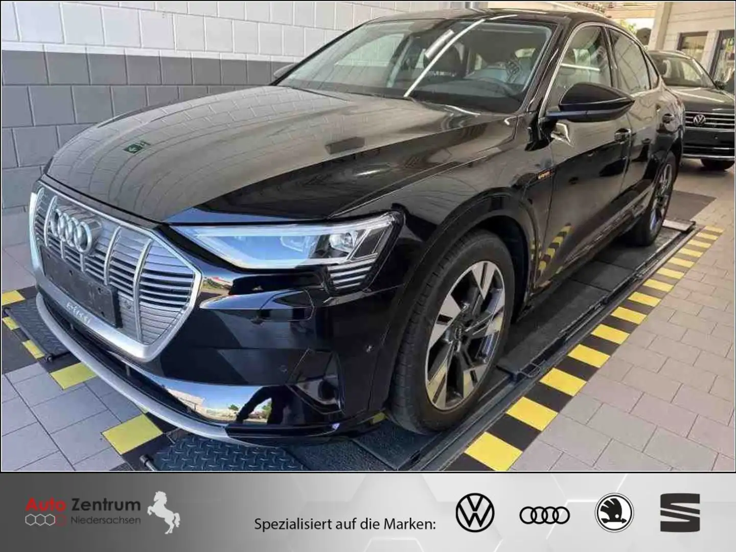 Audi e-tron Sportback quat advanced StandHz*Kamera*LED*Virtual Schwarz - 1