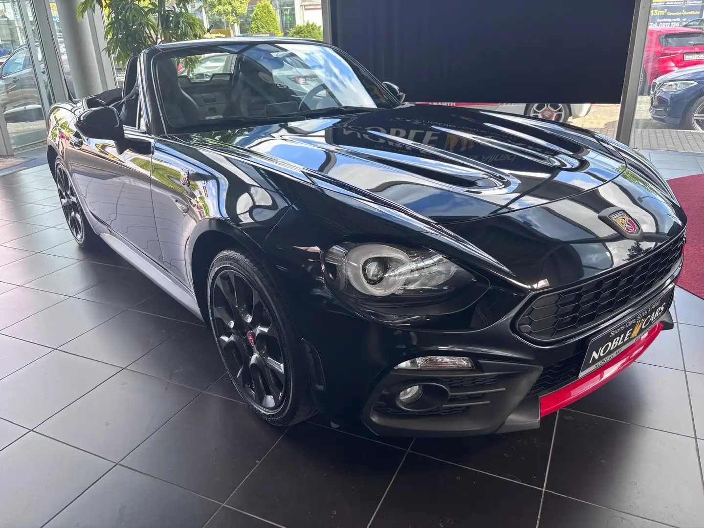 Abarth 124 Spider Navi KLIMA LEDER ALU Sitzheizung Noir - 1