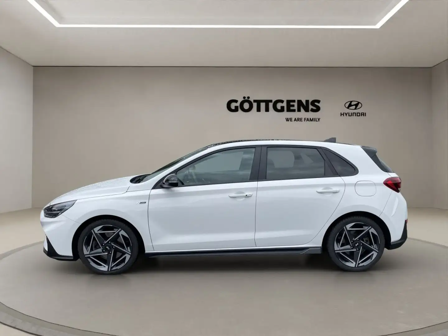 Hyundai i30 FL 1.5 T-GDI 48V 140PS PANO NAVI eSITZE LED 18 Weiß - 2