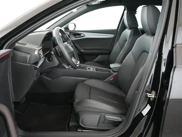Seat Leon view 8