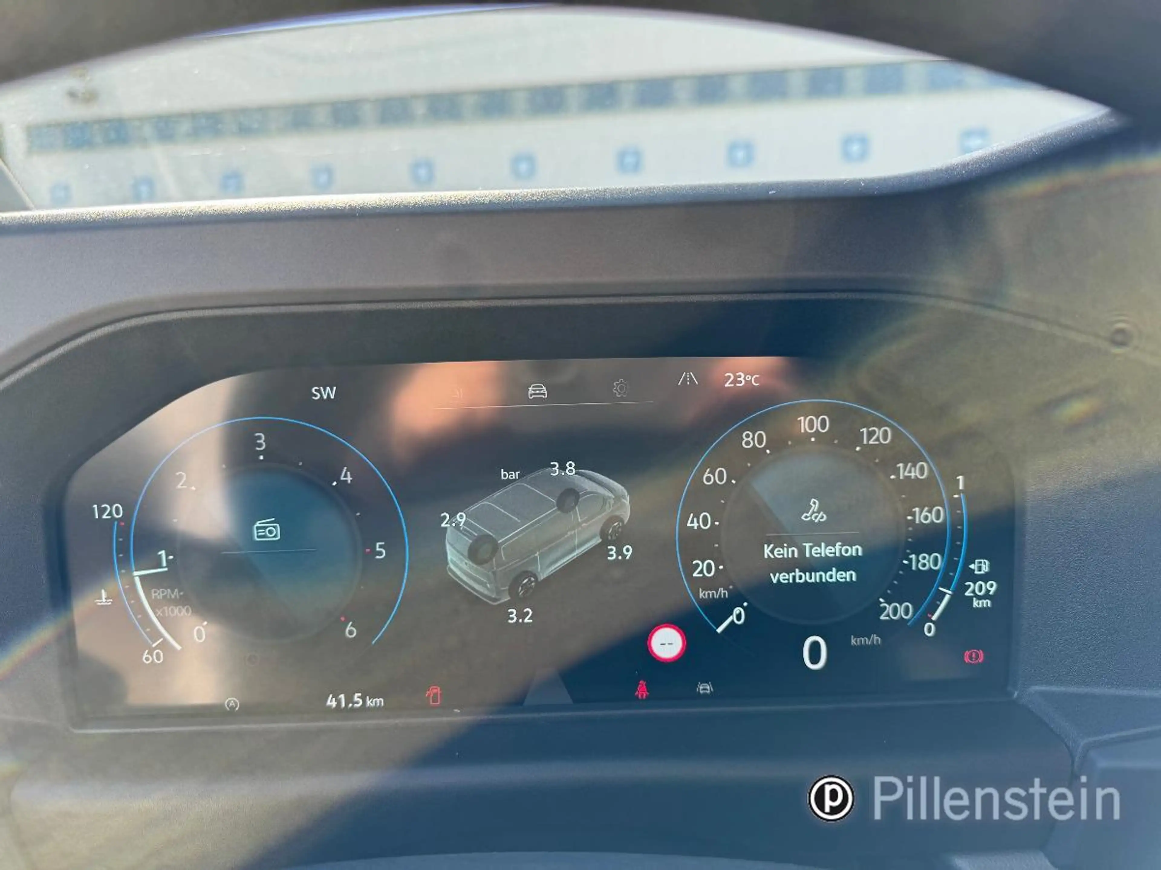 Volkswagen T7 Kombi LR KLIMA 9-SITZER PDC HECKTÜREN — photo 7