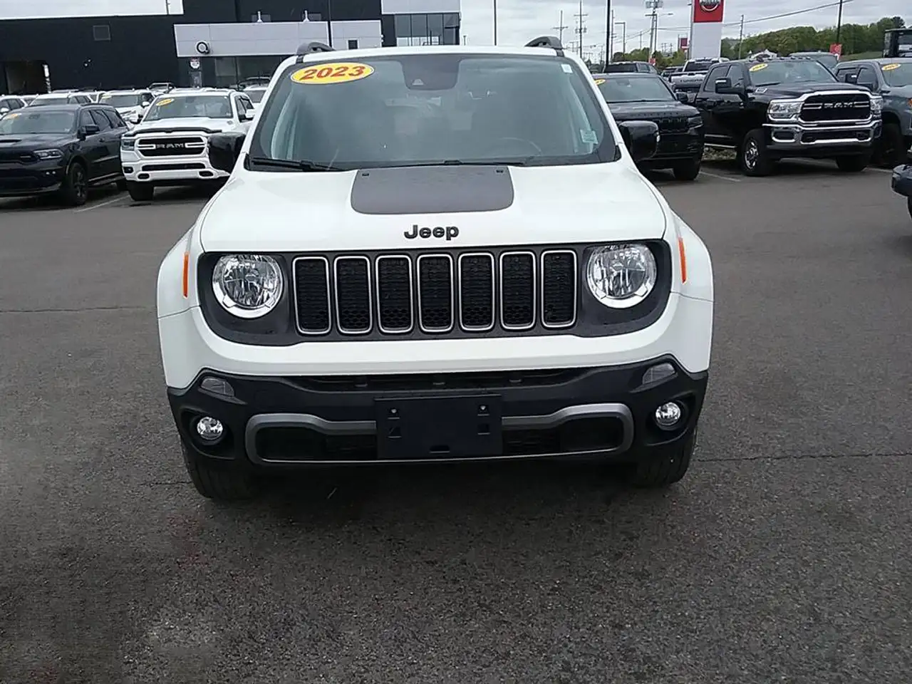 Jeep Renegade снимка Jeep Renegade