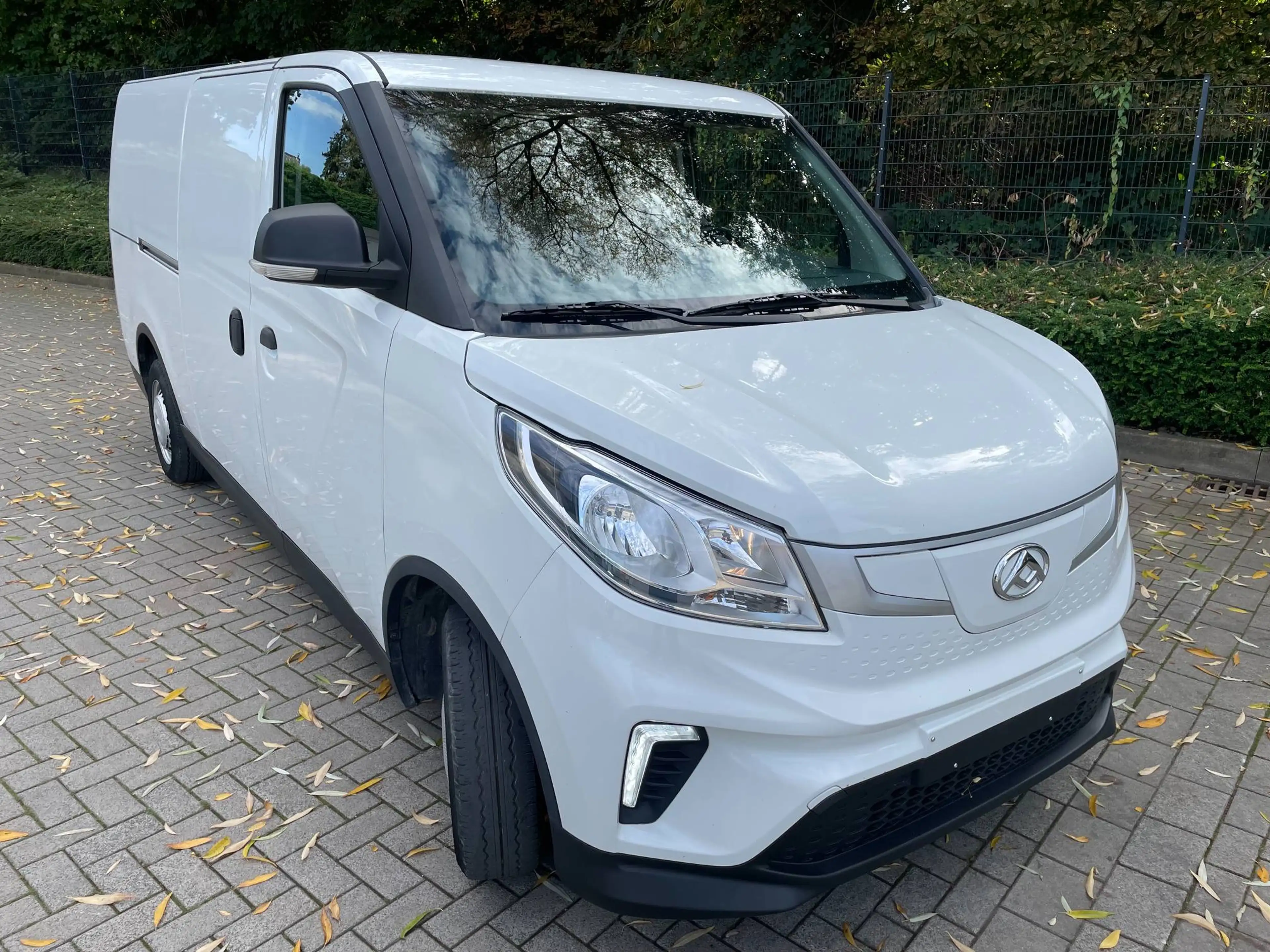 Maxus eDeliver 3 Elektro Transporter — photo 2