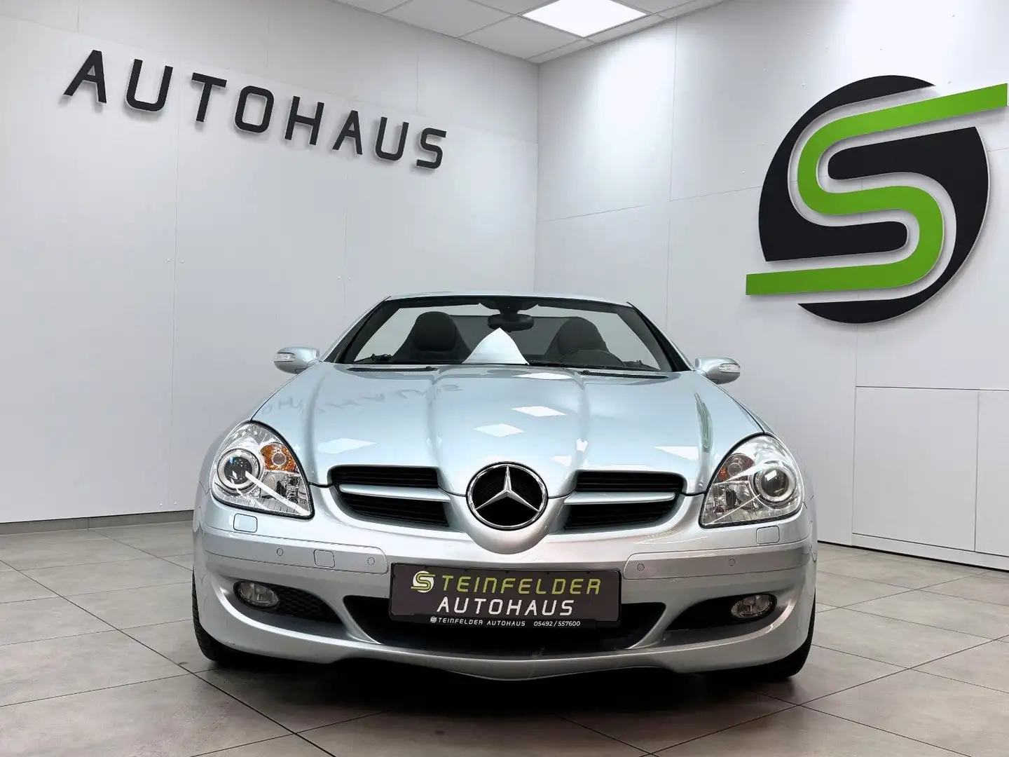 Mercedes-Benz SLK 200 Kompressor / LEDER  / SHZ / TEMPOMAT Argent - 2