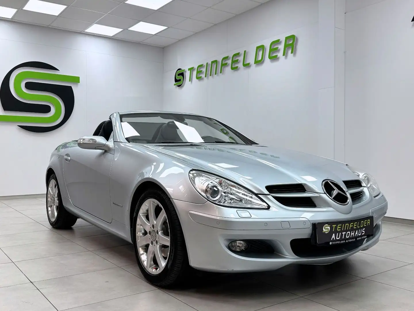 Mercedes-Benz SLK 200 Kompressor / LEDER  / SHZ / TEMPOMAT Argent - 1
