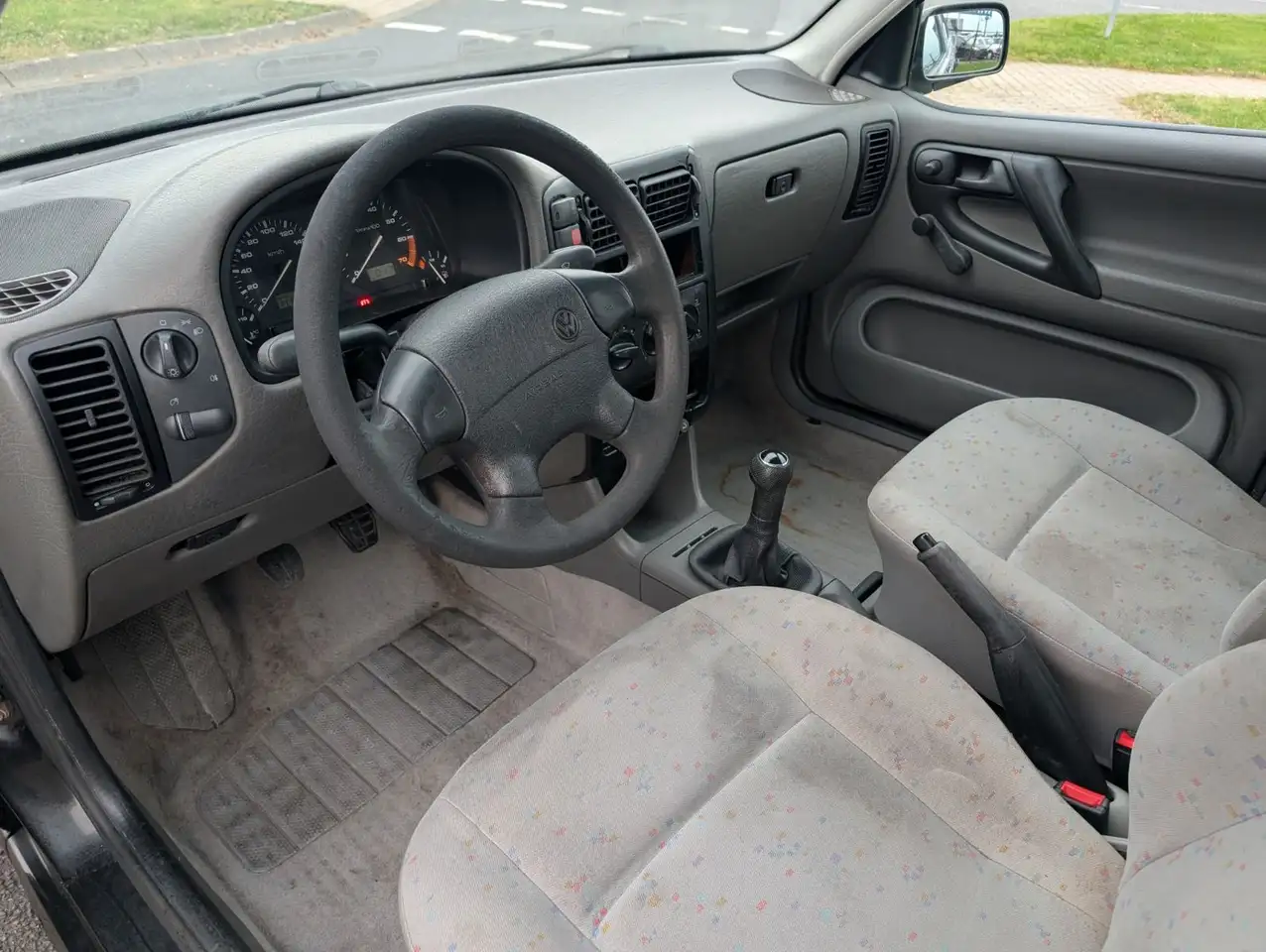 Volkswagen Polo 1.0 Servo Comfortline*ZV*RADIO-CD !!, foto 10