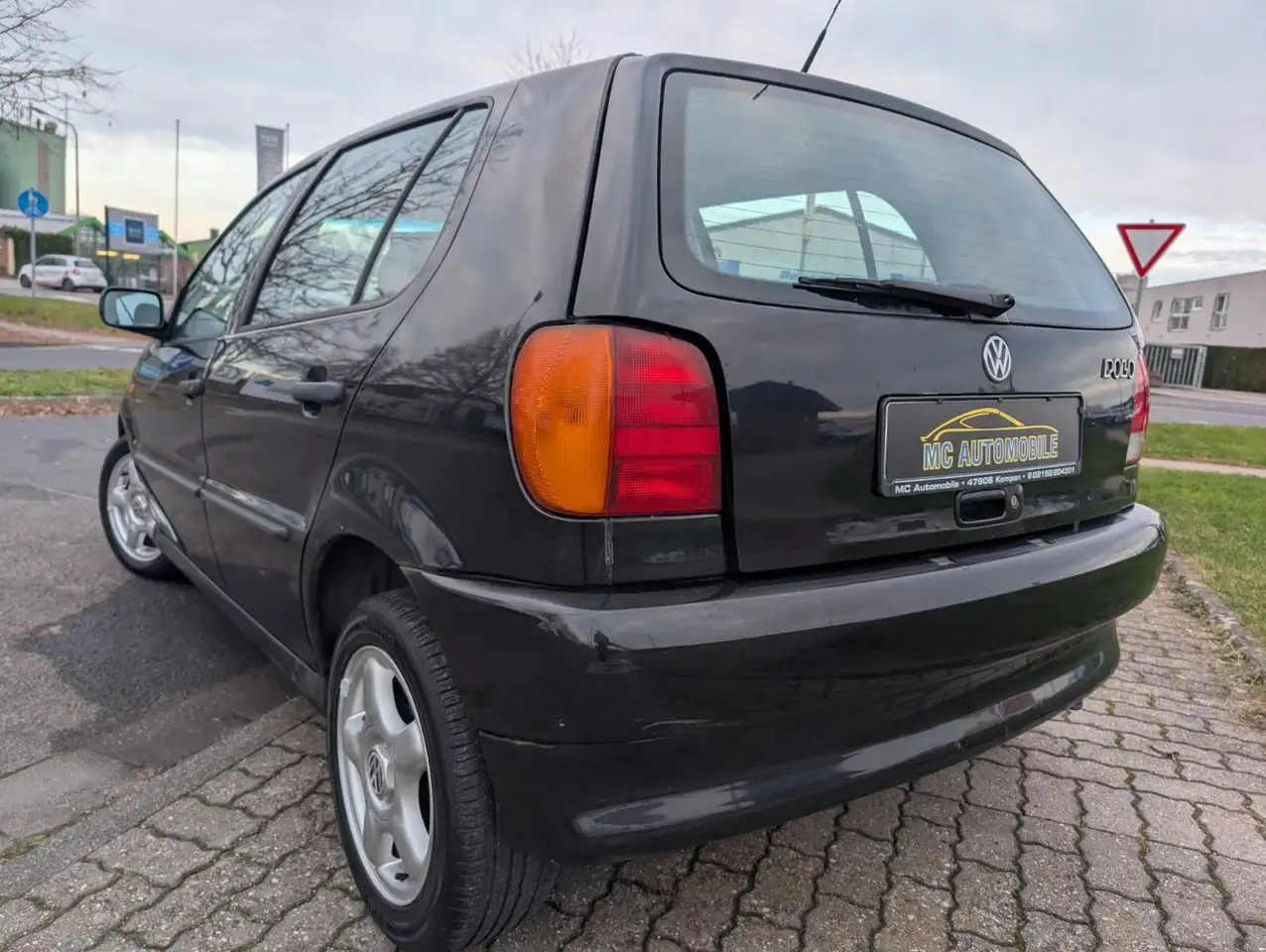 Volkswagen Polo 1.0 Servo Comfortline*ZV*RADIO-CD !!, foto 8