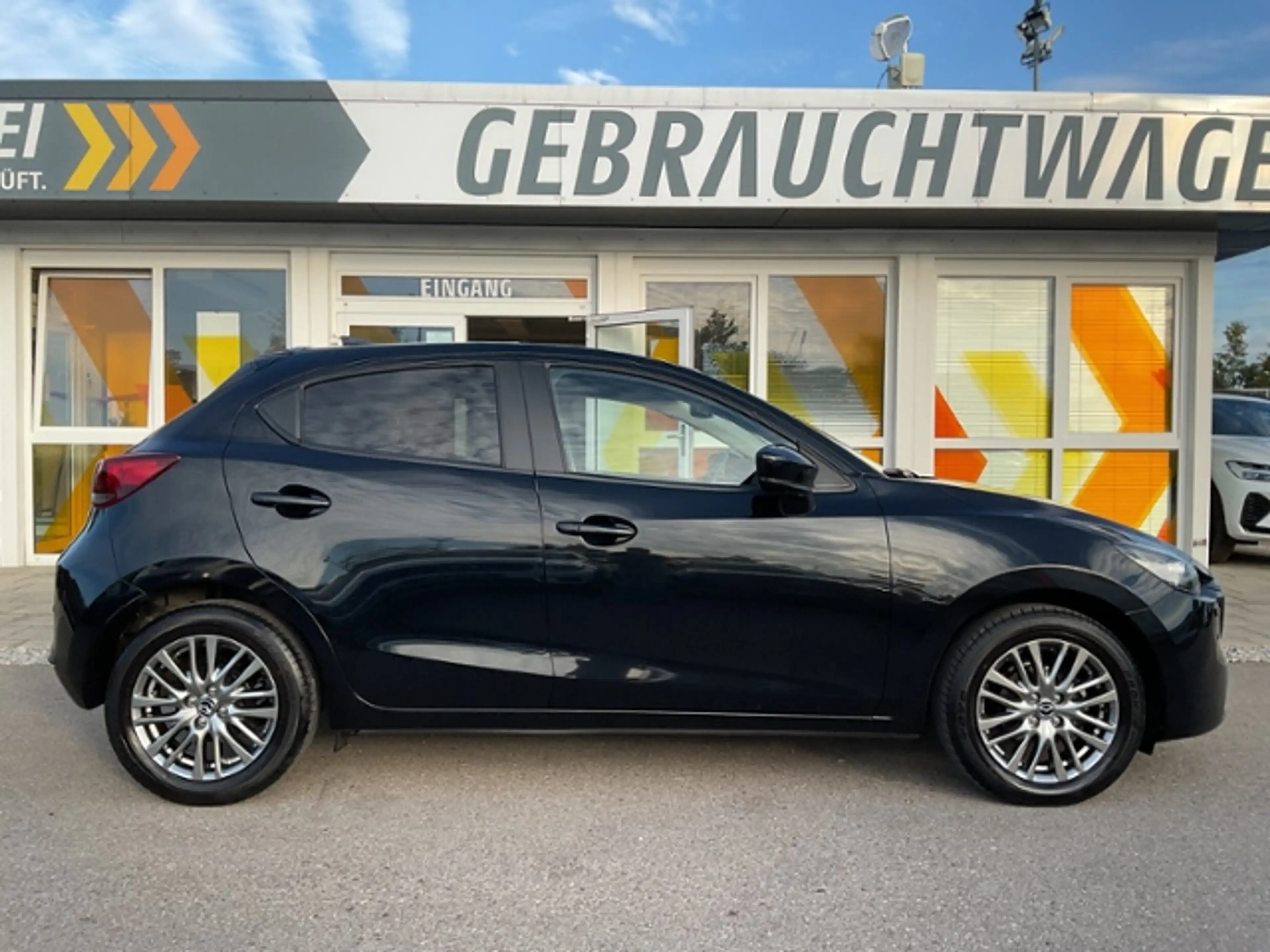 Mazda 2 G116 Exclusive-Line ACC HUD 360° Navi — photo 8