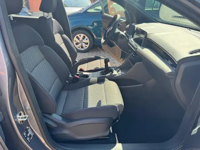 MG MG3 view 15
