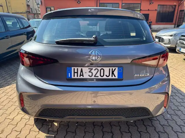 MG MG3 view 6