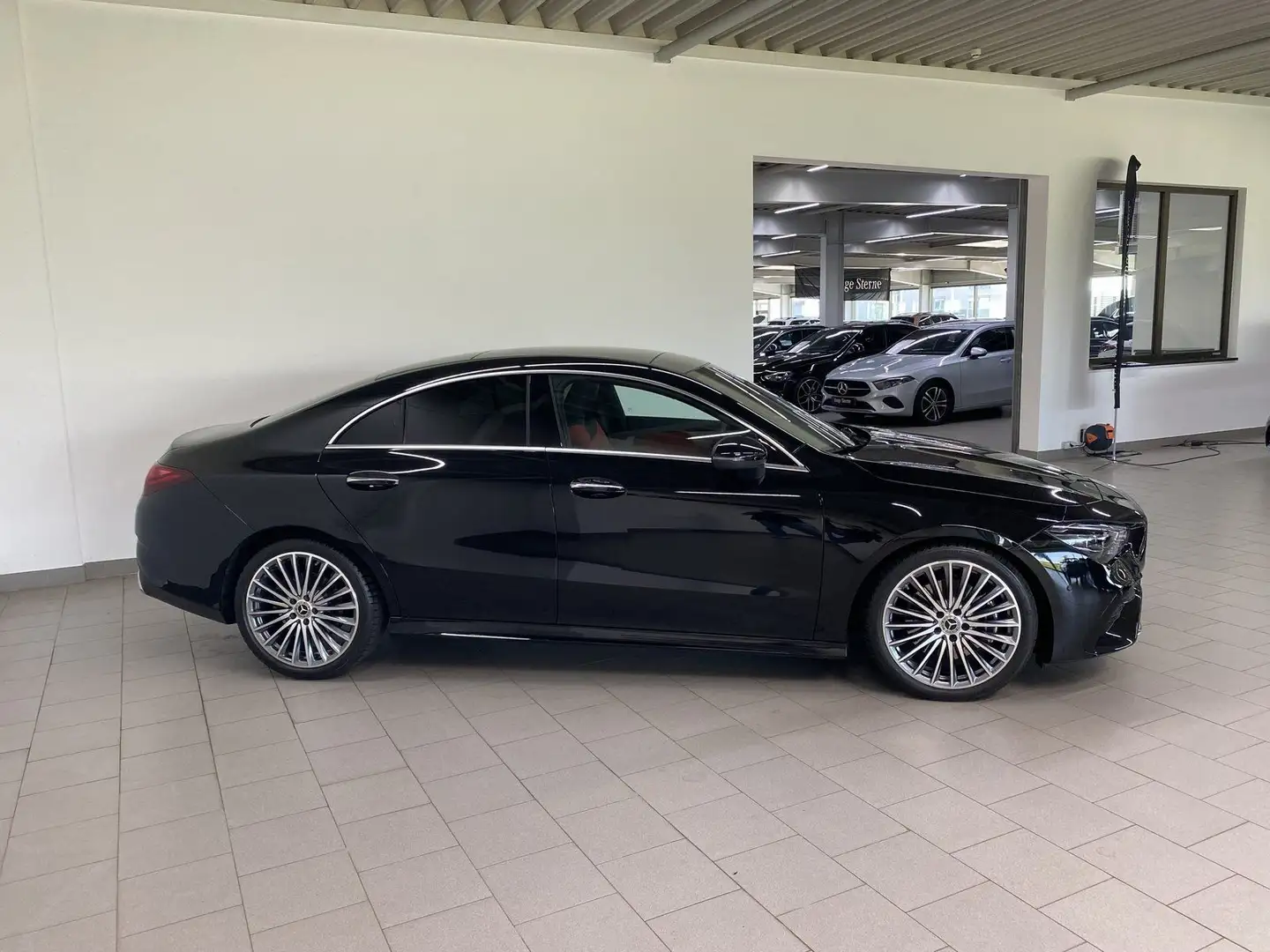 Mercedes-Benz CLA 220 4M AMG MOPF/FACE PANO+BURMESTER+KEY+LED Schwarz - 2