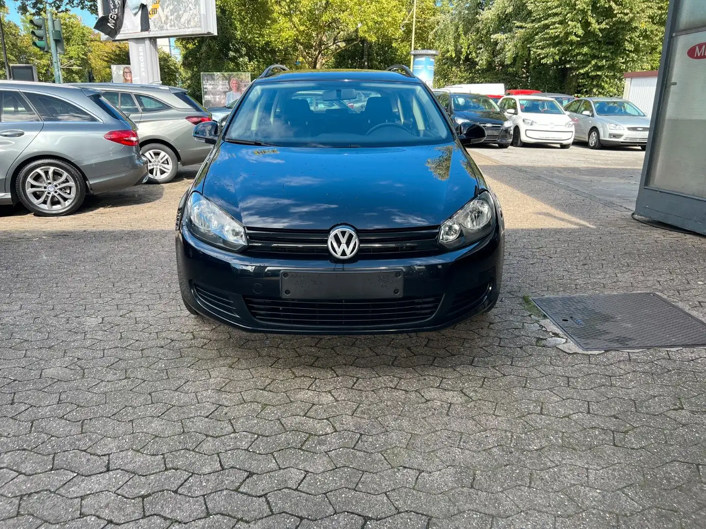 Volkswagen Golf VI 1.2 TSI Variant Klima-Navigation-ABS-ASR Schwarz - 2