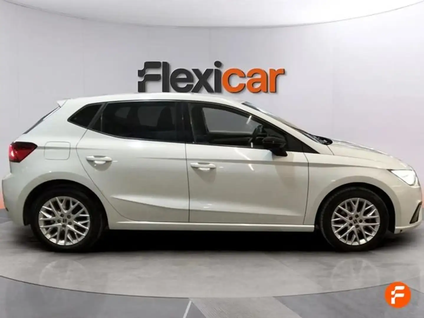 SEAT Ibiza 1.0 TSI 85kW (115CV) Start&Stop FR Blanco - 2