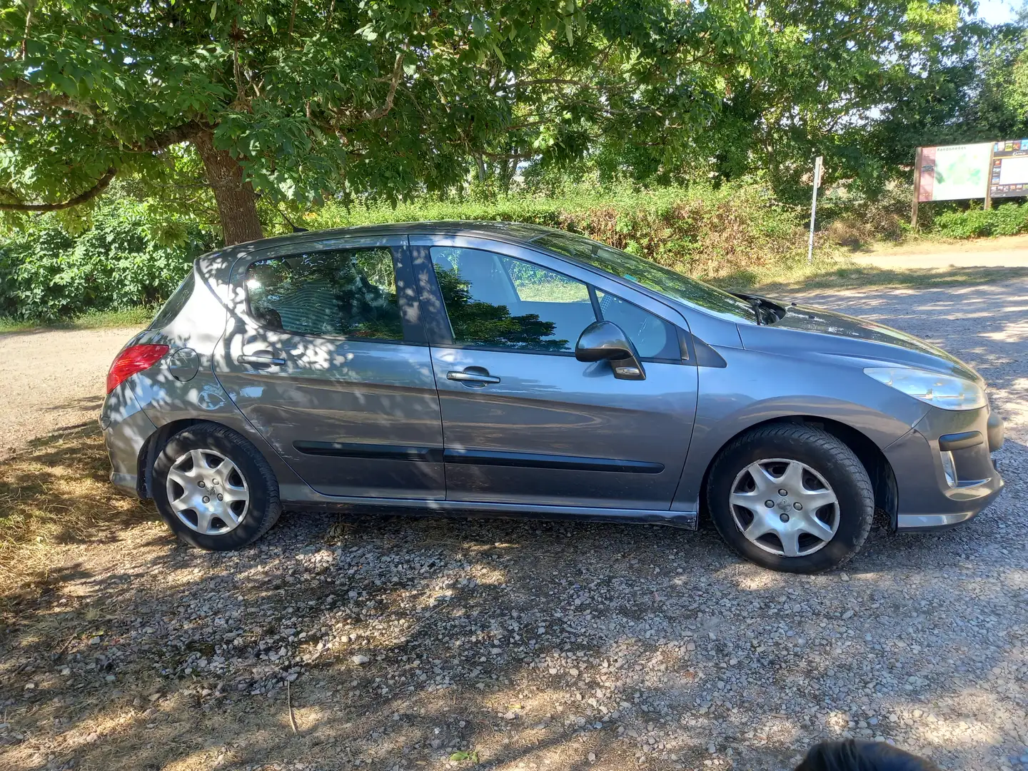 Peugeot 308 308 1.6 HDi 92ch FAP BLUE LION Confort Pack Gris - 2