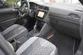 Volkswagen Tiguan 1.5 TSI R-Line Business+ Pano Trekhaak IQ Light Gris - thumbnail 10