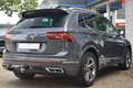 Volkswagen Tiguan 1.5 TSI R-Line Business+ Pano Trekhaak IQ Light Gris - thumbnail 44