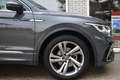 Volkswagen Tiguan 1.5 TSI R-Line Business+ Pano Trekhaak IQ Light Gris - thumbnail 39