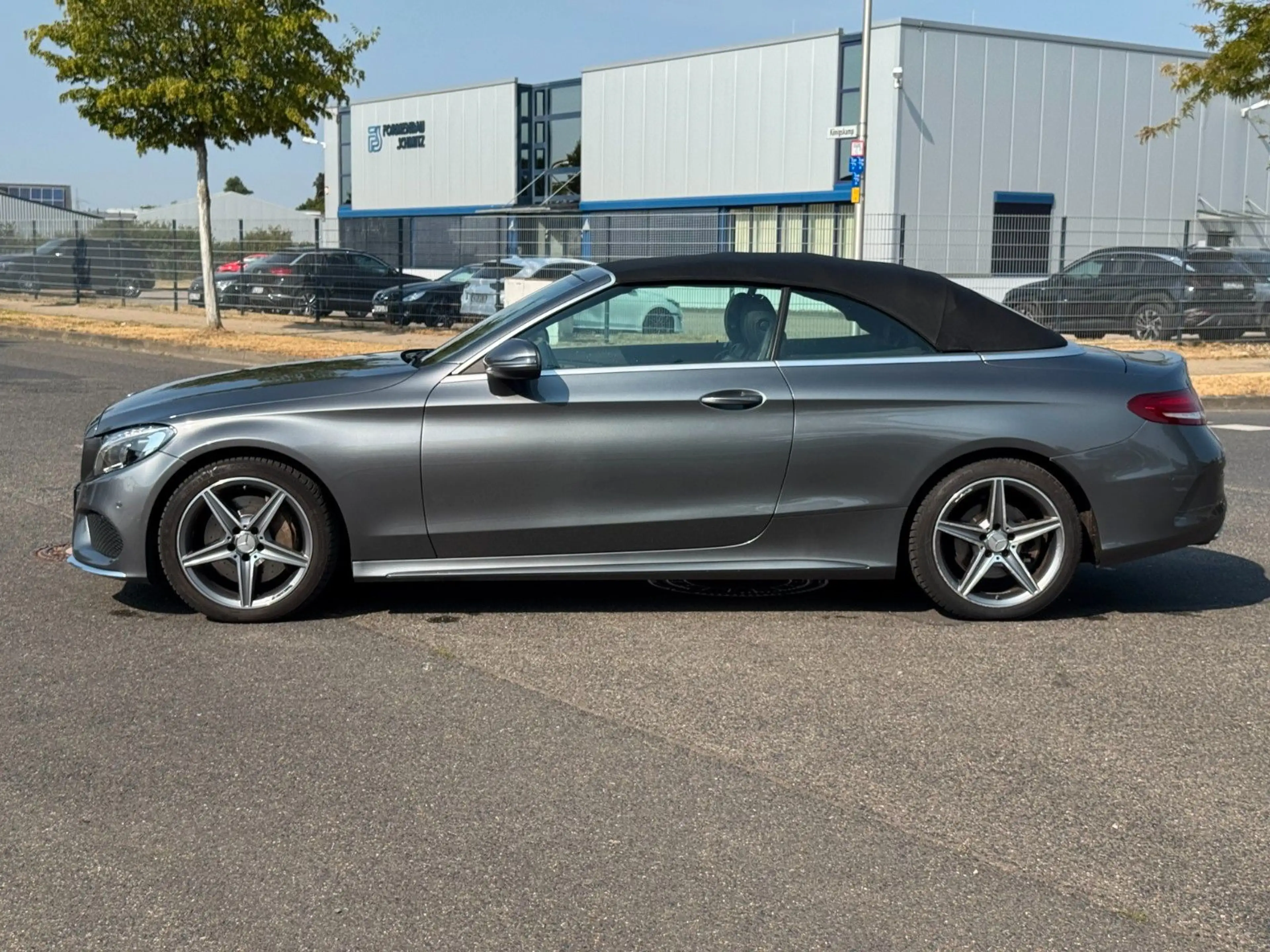 Mercedes-Benz C 250 d Cabrio AMG-Line *Autom.*Navi*PDC*SHZ* — photo 10