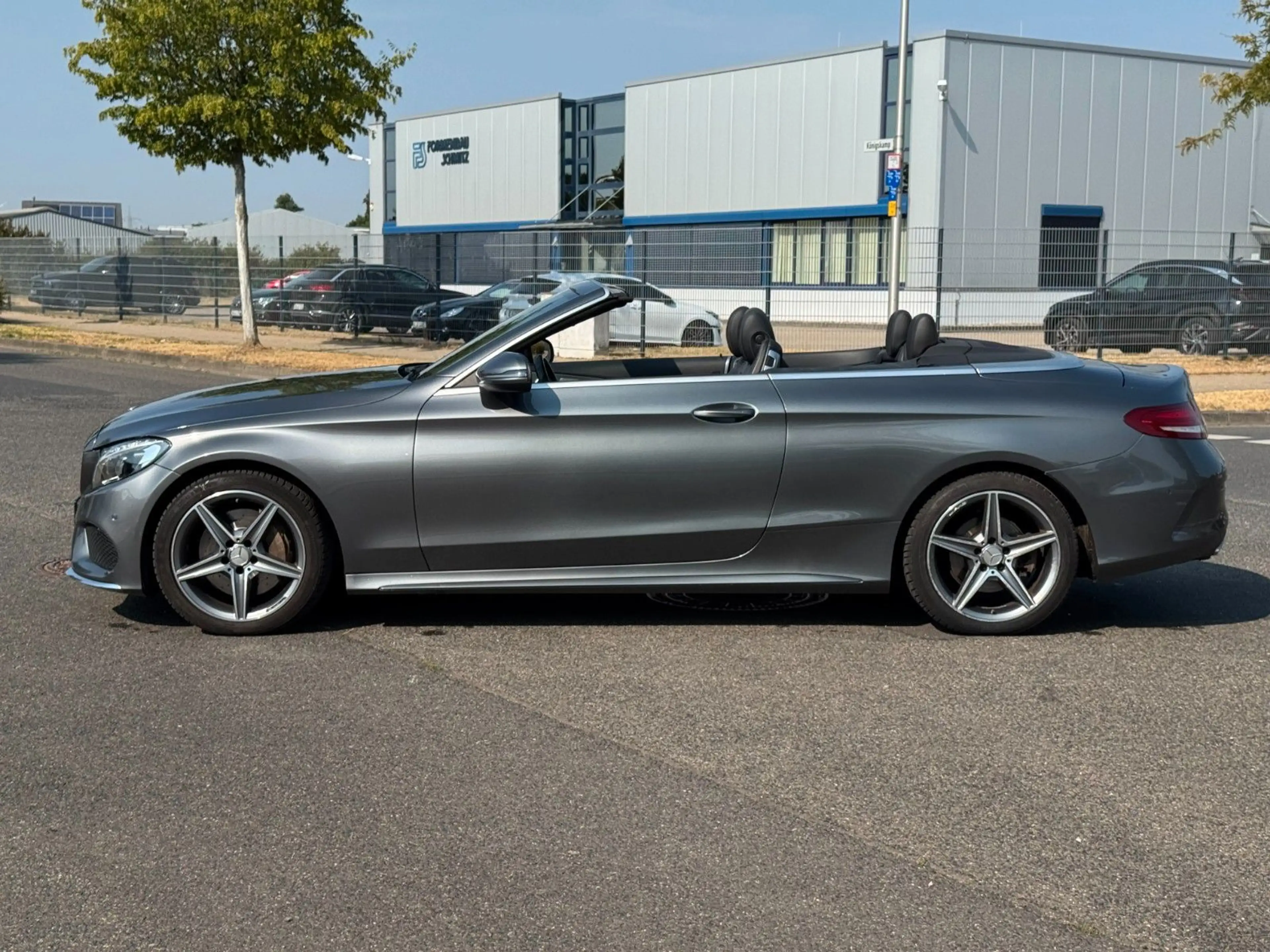 Mercedes-Benz C 250 d Cabrio AMG-Line *Autom.*Navi*PDC*SHZ* — photo 2