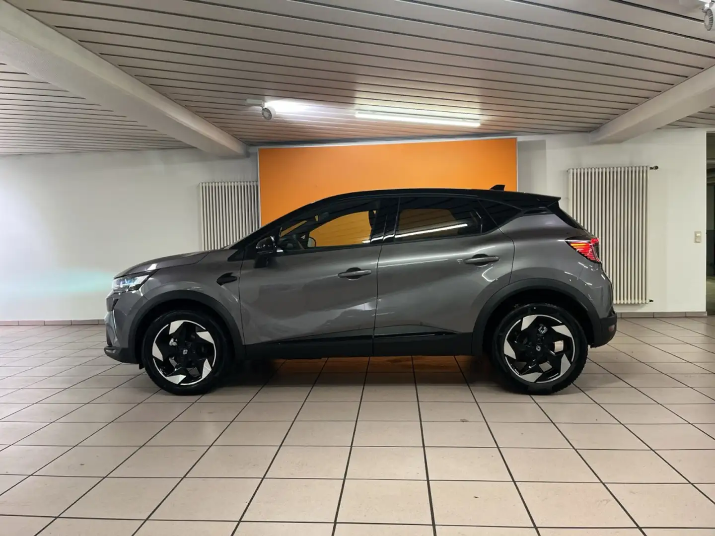 Renault Captur II Techno 160PS Automatik! Klima Rückfahrkamera Schwarz - 2