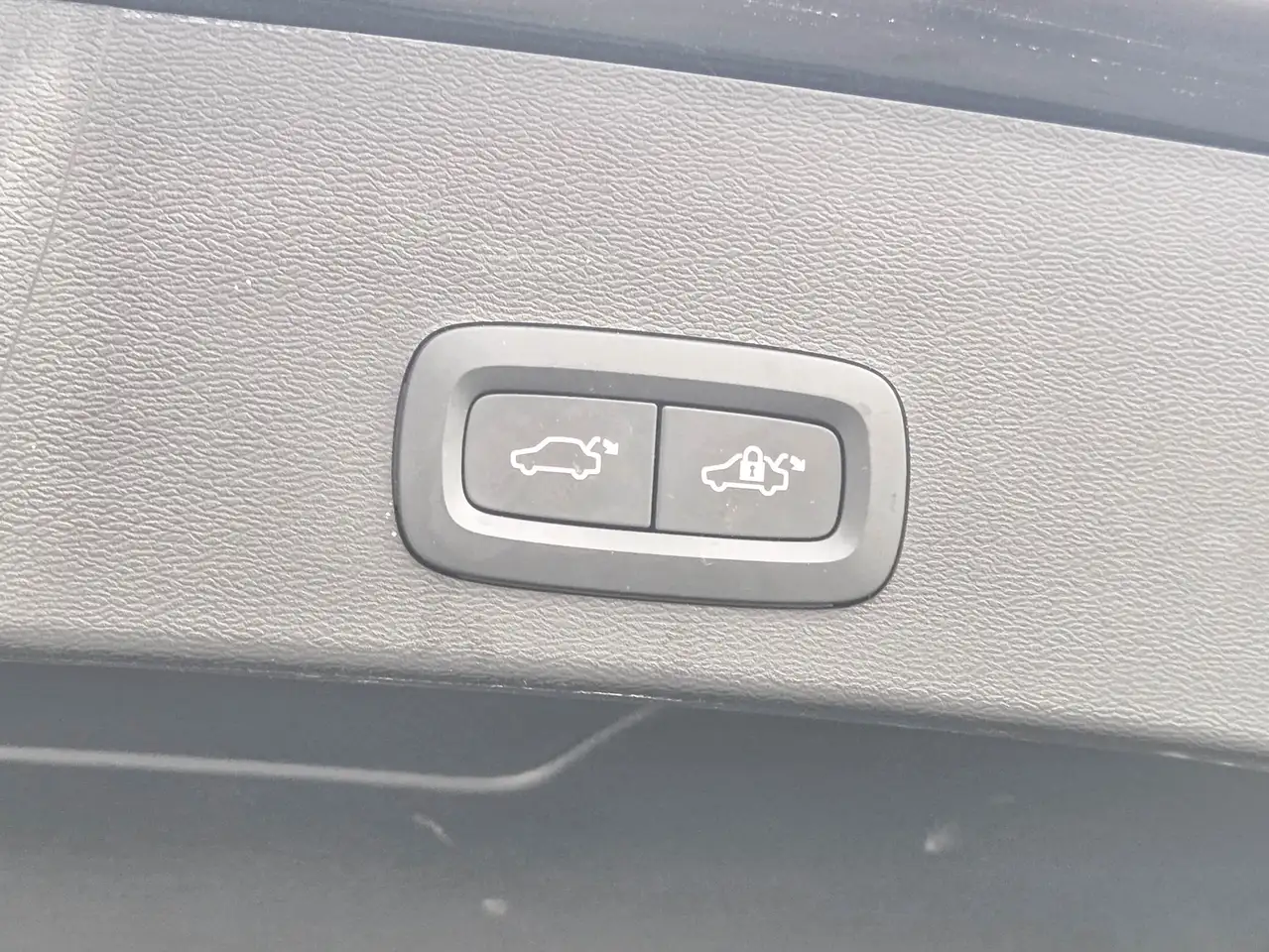 Volvo XC40 снимка Volvo XC40