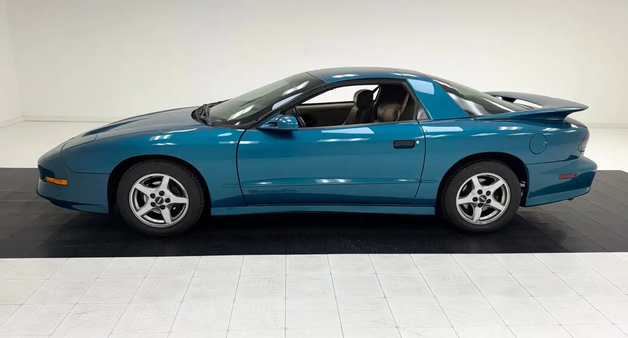 Pontiac Firebird Trans Am, foto 2