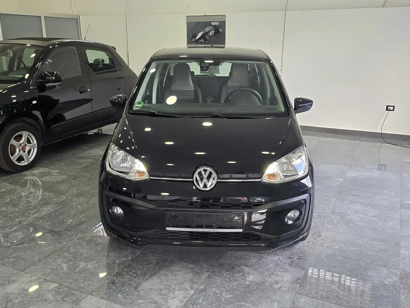 Volkswagen up! 5p 1.0 Move 60cv Cambio automatico - 1