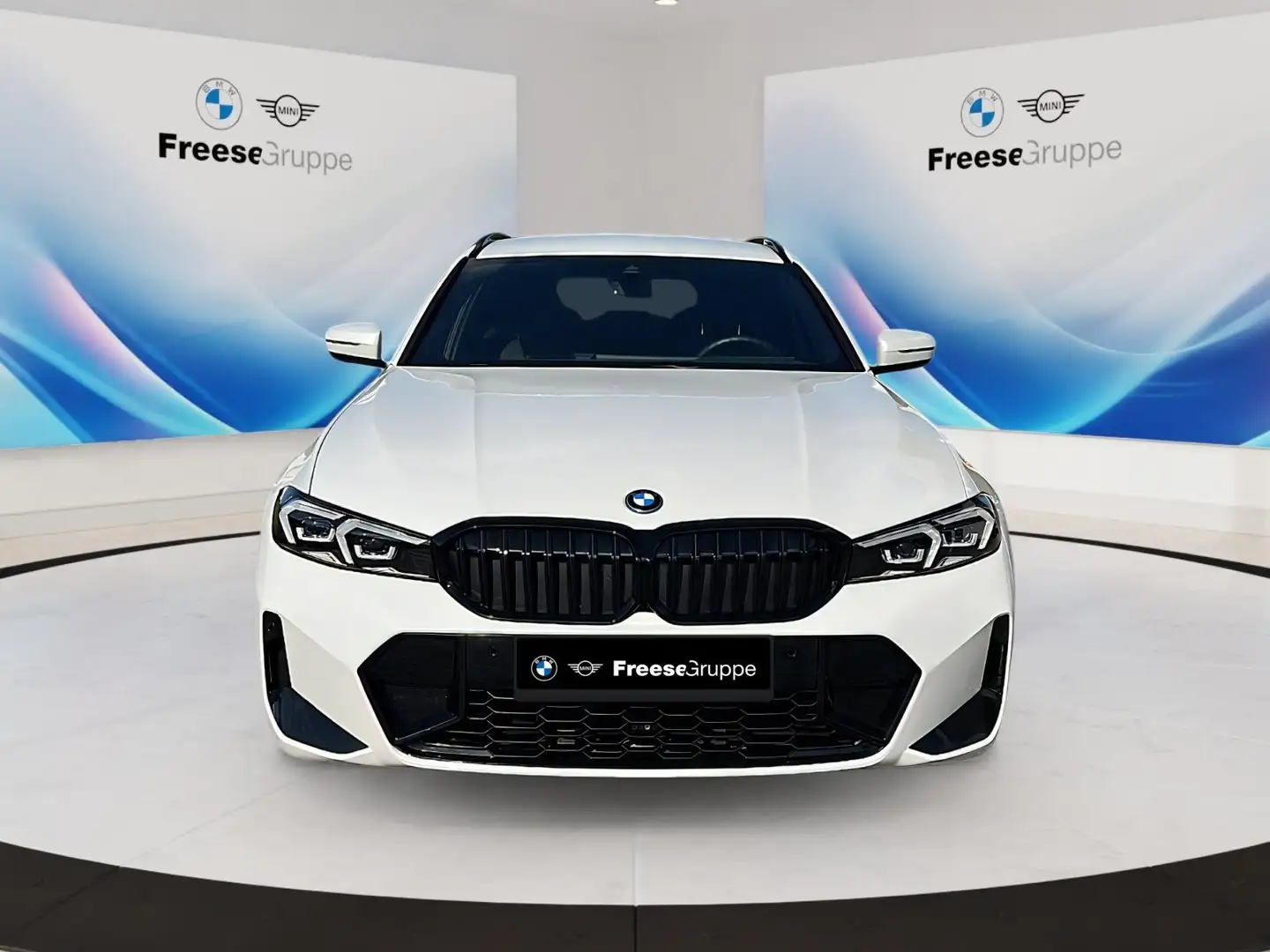 BMW 320 e Touring M Sportpaket HiFi DAB LED RFK Shz Wit - 2