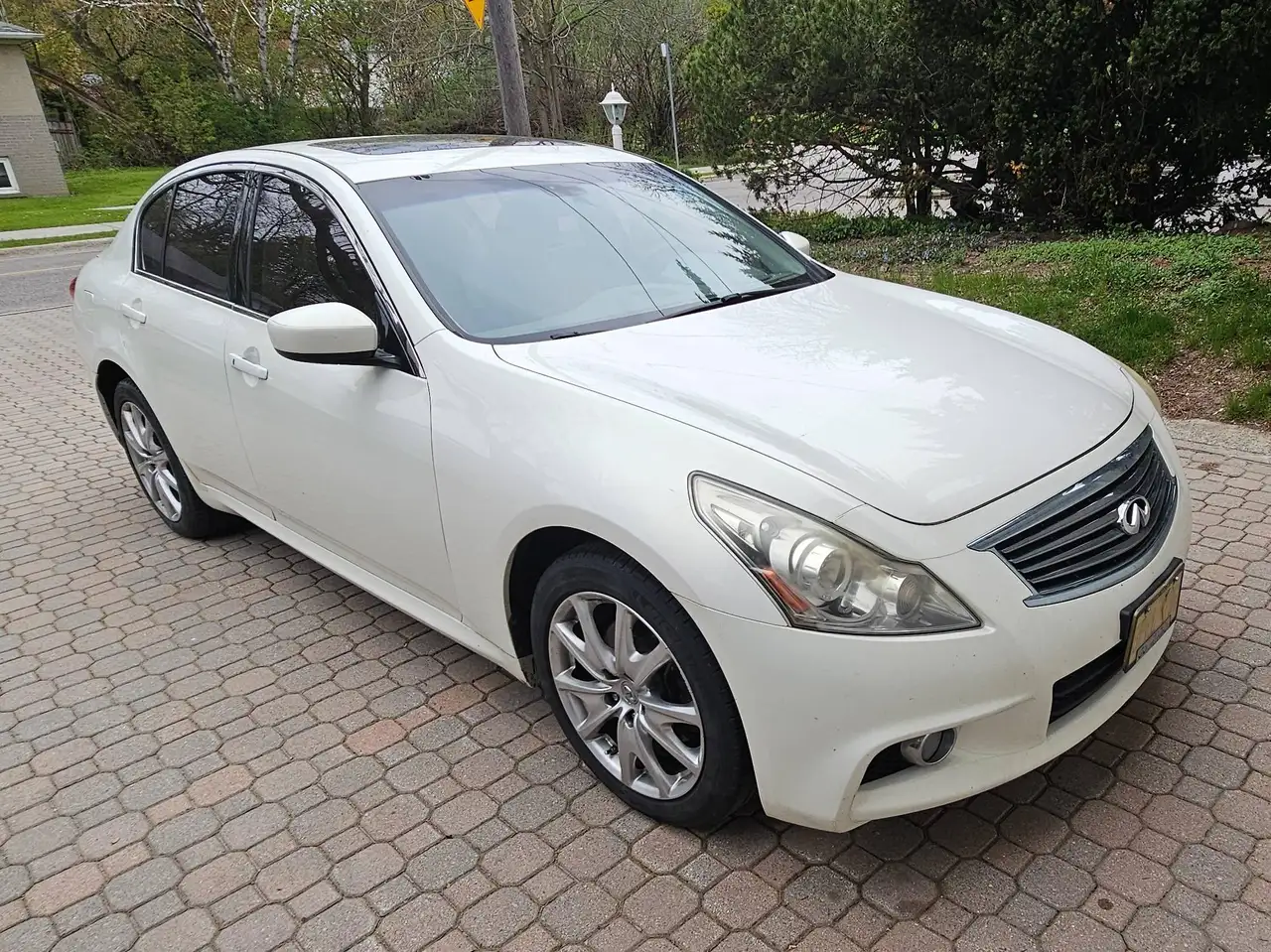 Infiniti G снимка Infiniti G